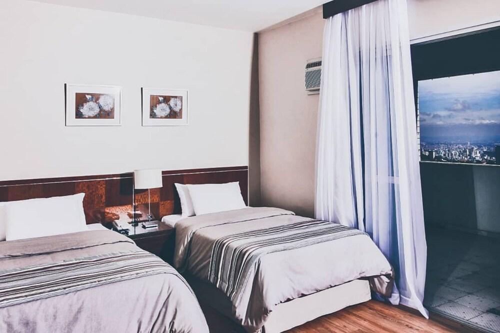 Piemonte Hotel Нова-Лима Экстерьер фото